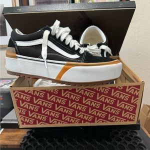 Old Skool Stackform Woman Shoe